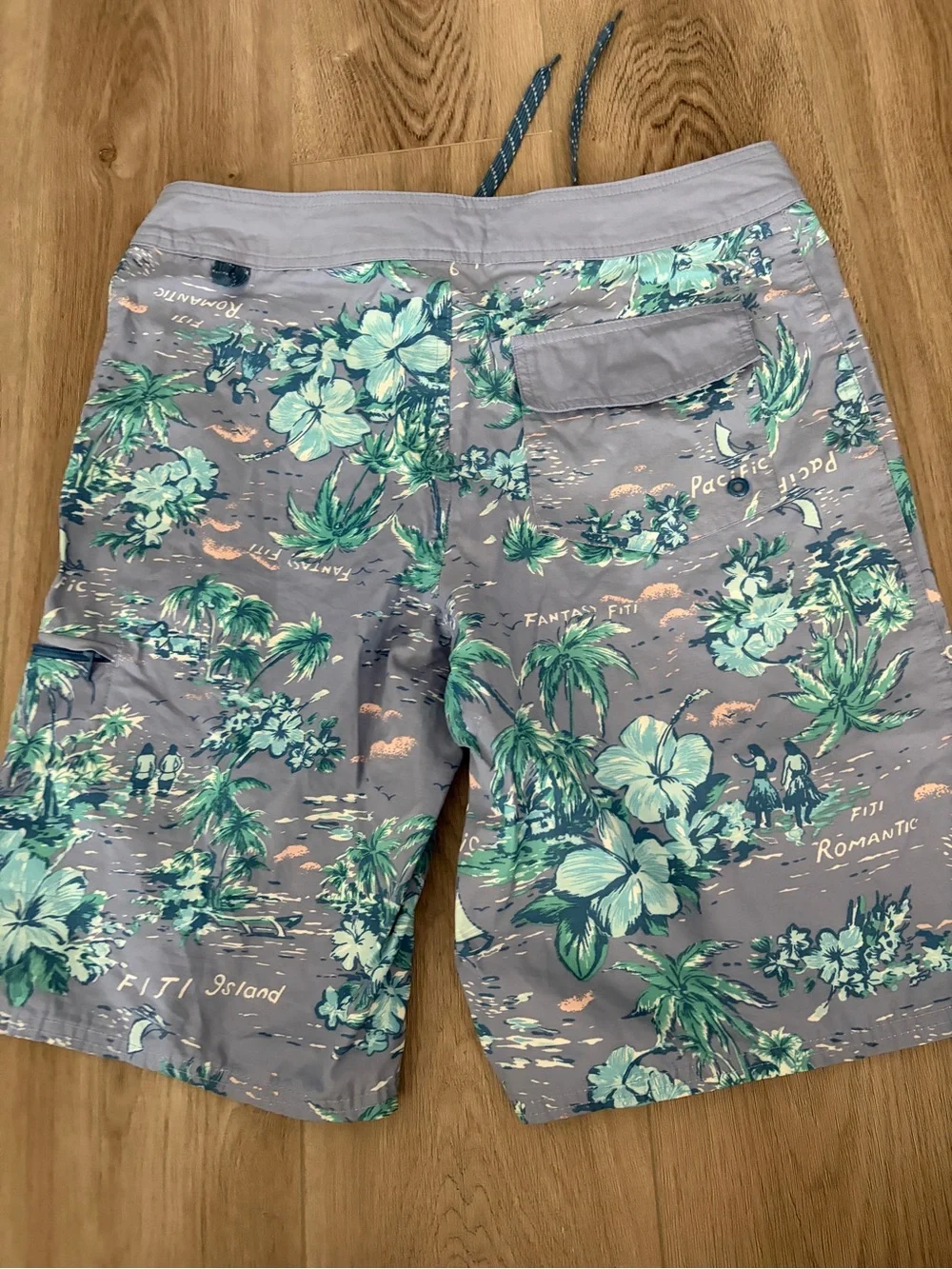 Mossimo Supply Co Men's Floral Swim Trunks - Blue Green Tropical Print